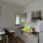 Apartament Family Friendly With A Swimming Pool - 22040 *