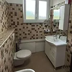 Family Friendly With A Swimming Pool - 22040 *