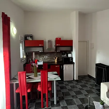 Apartman Family Friendly With A Swimming Pool - 22040