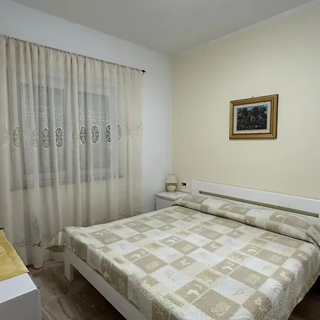 Family Friendly With A Swimming Pool - 22040 아파트 풀라