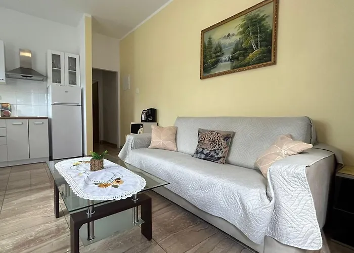 Apartman Family Friendly With A Swimming Pool - 22040 *